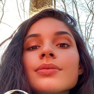 Meet your Posher, Evelyn